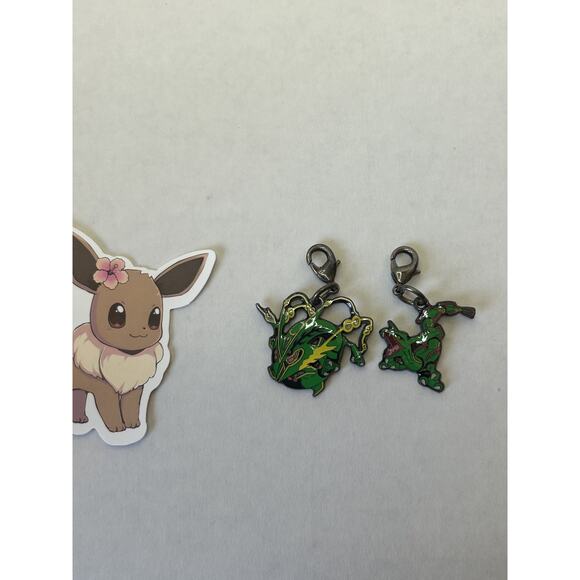 Pokemon Center Mega Rayquaza Metal Keychain Charm